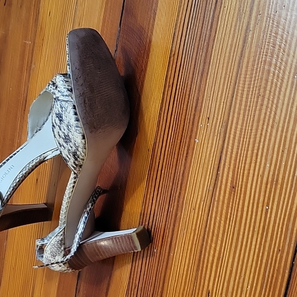 Enzo Angiolini snake skin print heels - Picture 3 of 3